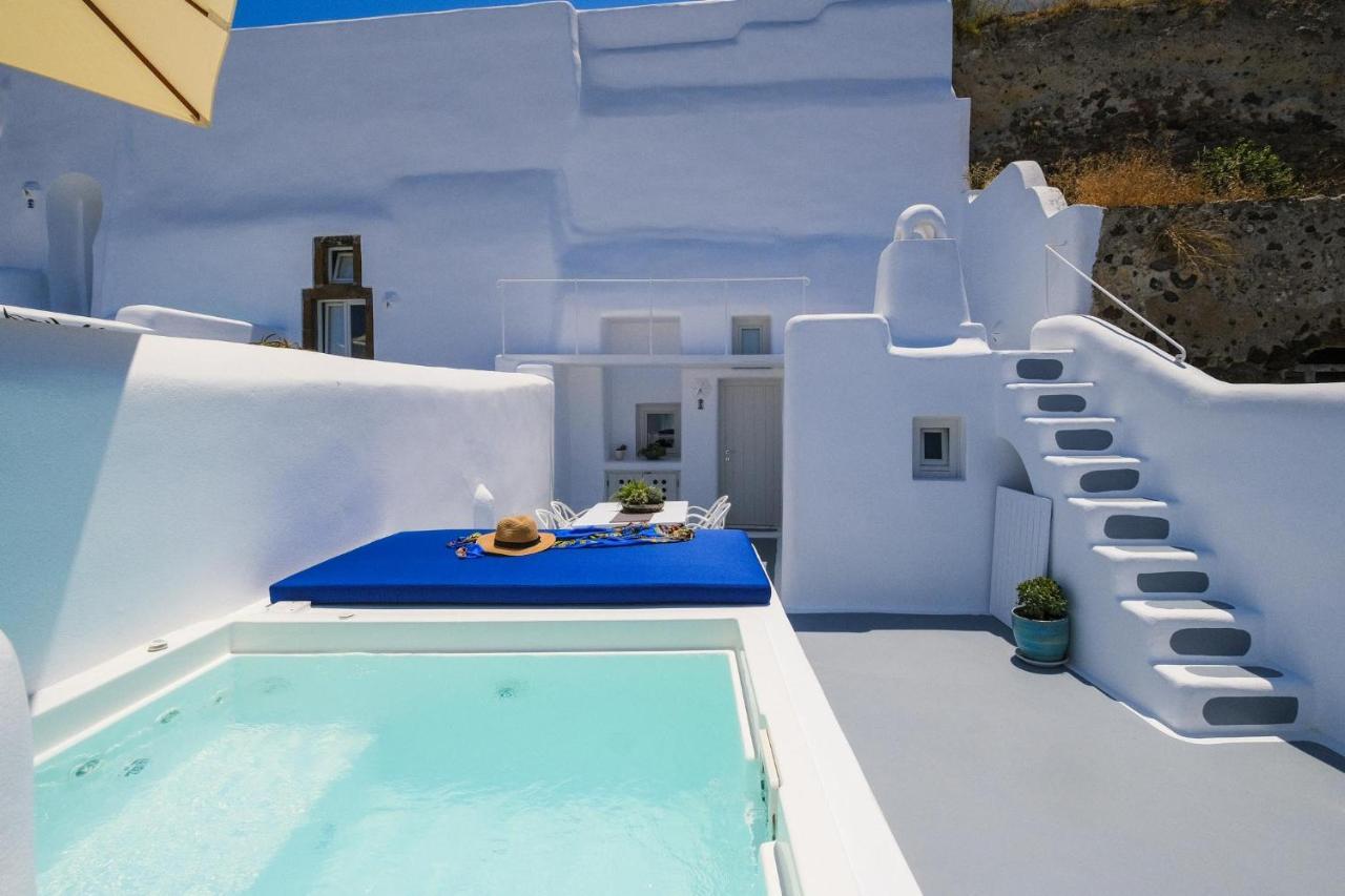 Radiant Santorini Aparthotel Messaria  Exterior photo